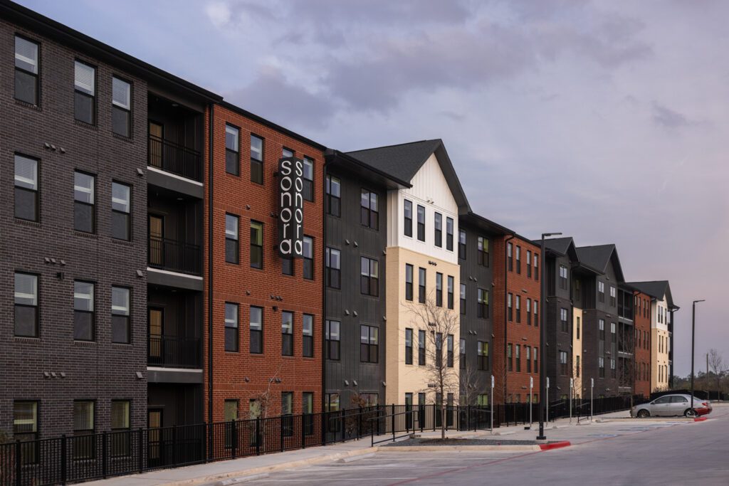 Market Square Architects Four Stories, Two Jurisdictions, One Steep Hill 6 Market Square Architects Greystar Sonora Gallery 3