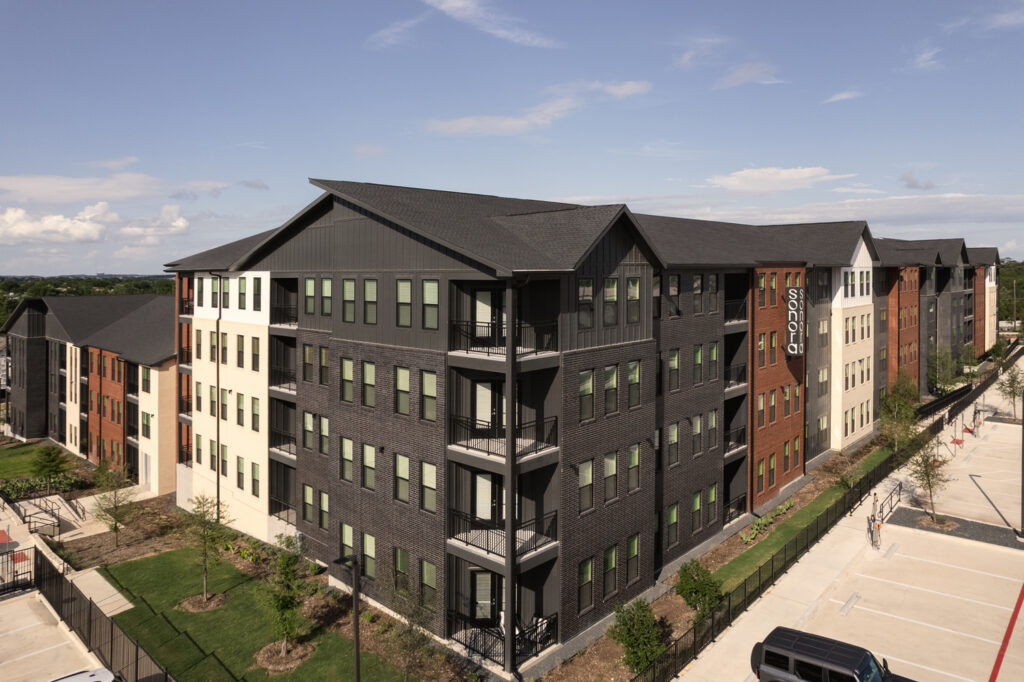 Market Square Architects Four Stories, Two Jurisdictions, One Steep Hill 5 Market Square Architects Sonora Greystar web 09